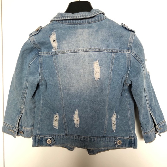 Slightly distressed Jean jacket - Picture 2 of 2